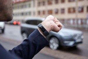 Wearable car control for Volvo owners